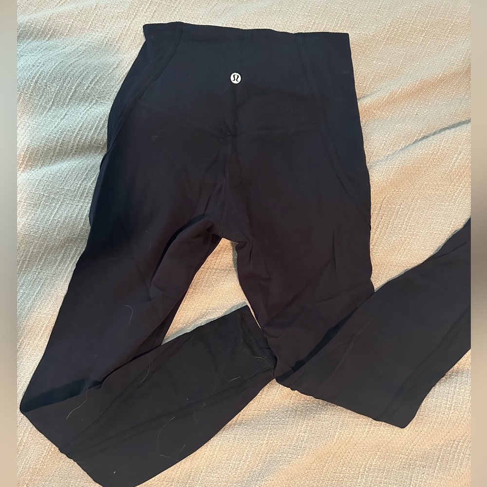 Lululemon black ribbed align leggings worn three times size 4